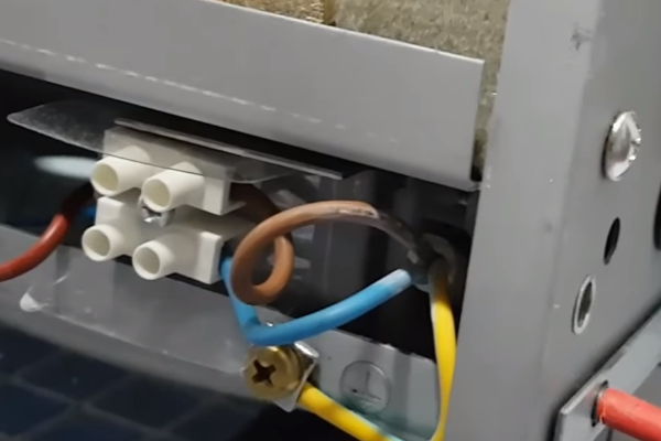 ¿Cómo funciona un acumulador de calor?